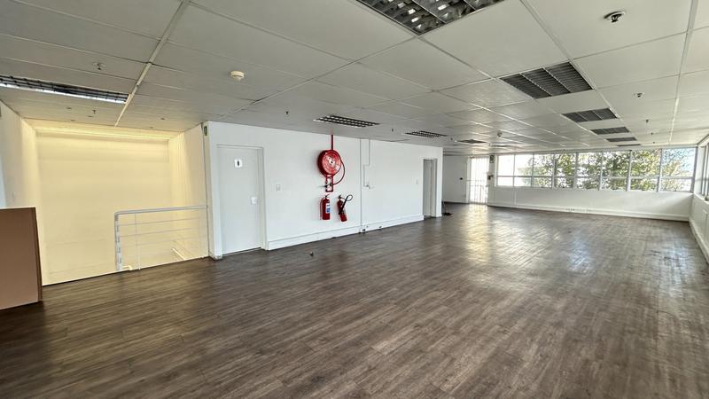 To Let commercial Property for Rent in Montague Gardens Western Cape